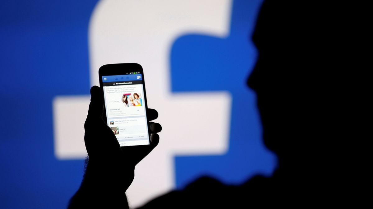 Facebook opět postihl výpadek
